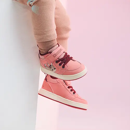 Buty na wiosnę dla dziewczynki